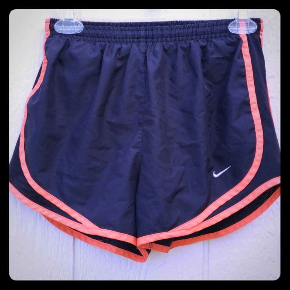 NIKE DRI-FIT SHORTS